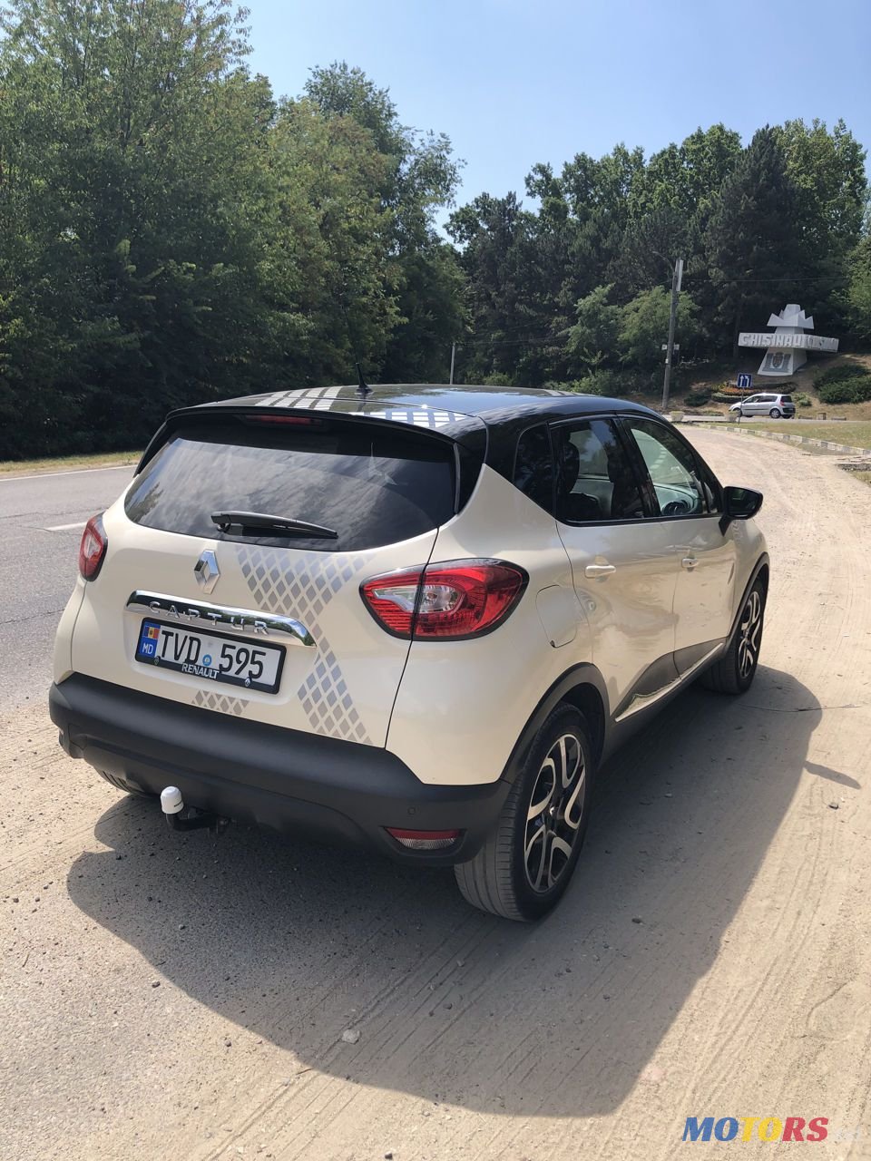 2014' Renault Captur photo #4