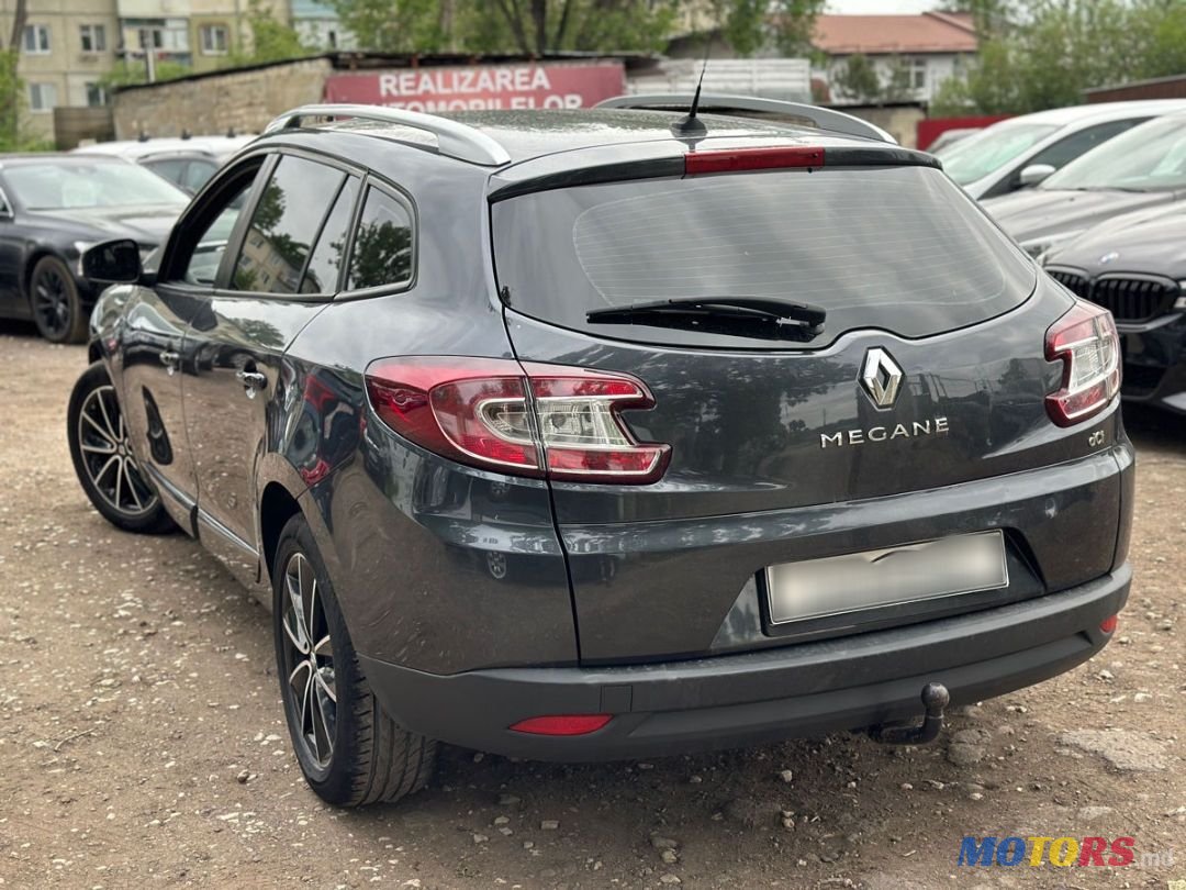 2014' Renault Megane photo #6
