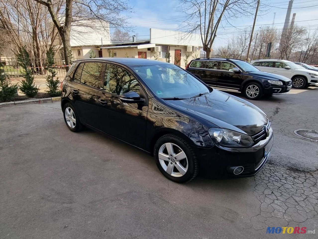 2011' Volkswagen Golf photo #6