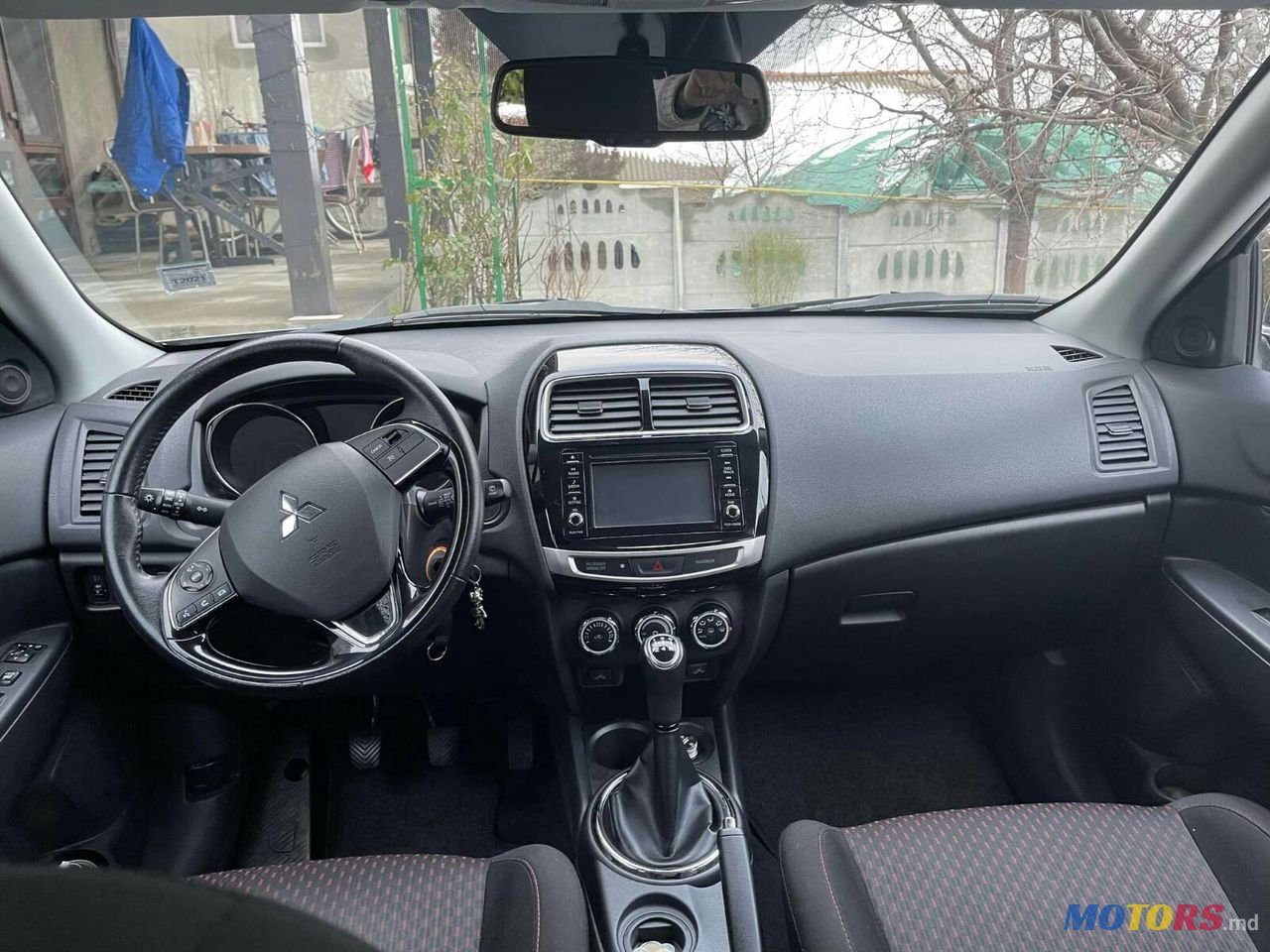 2016' Mitsubishi ASX photo #1