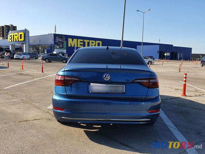 2019' Volkswagen Jetta photo #5