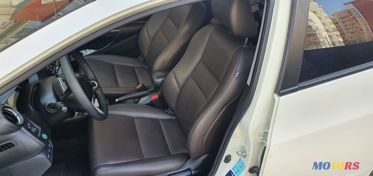 2012' Honda Insight photo #6