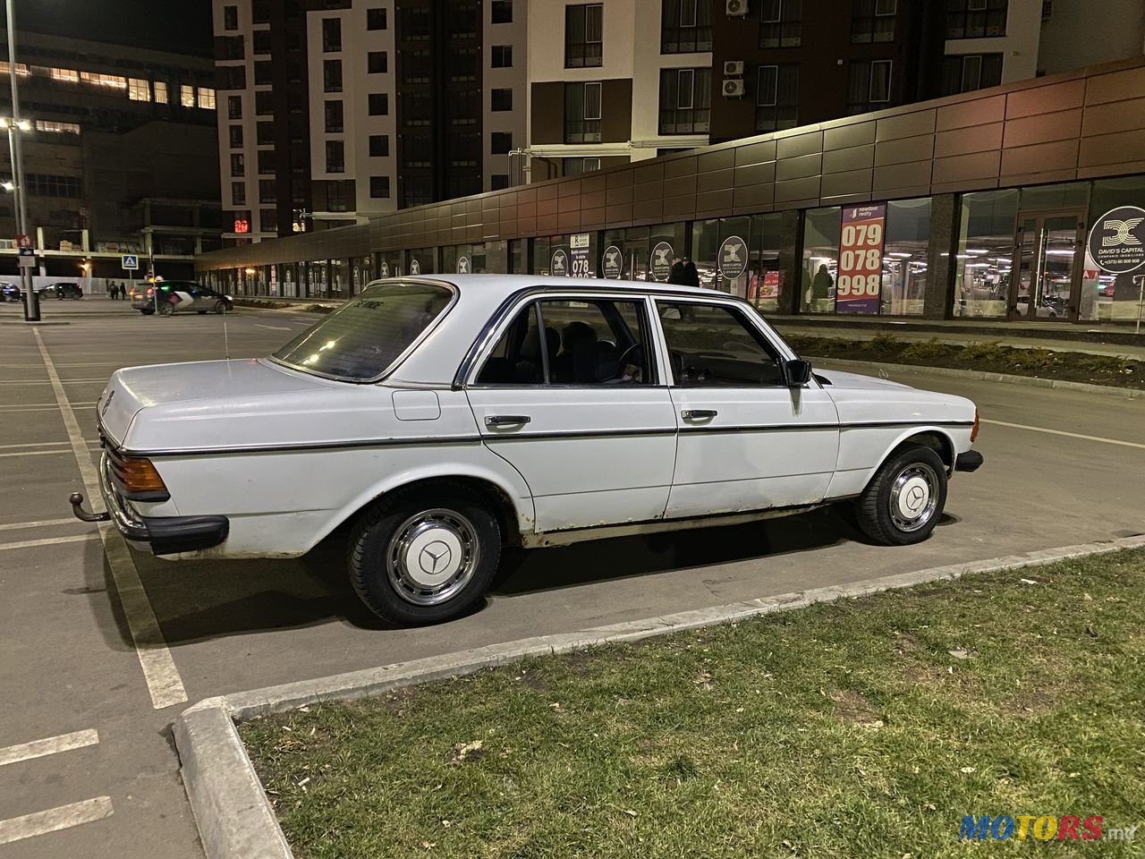 1980' Mercedes-Benz W123 photo #4