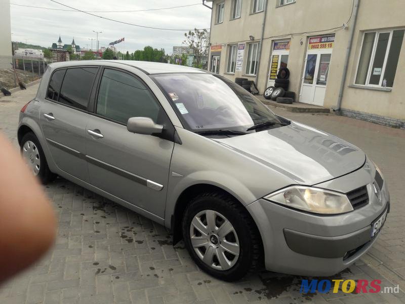2004' Renault Megane photo #7