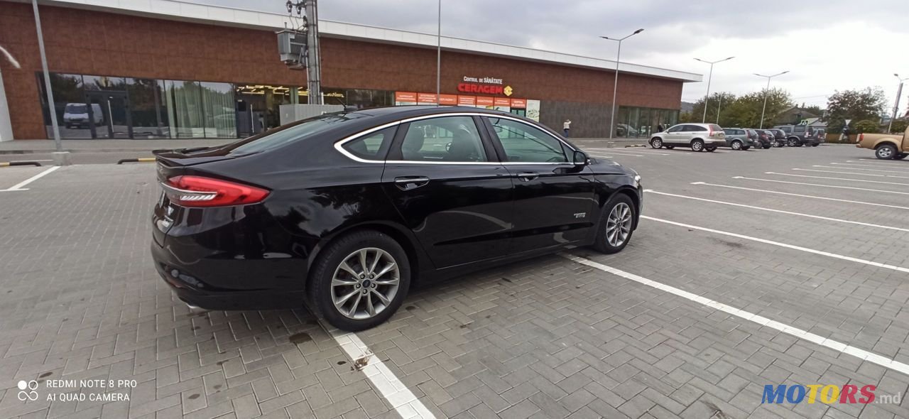 2017' Ford Fusion photo #2