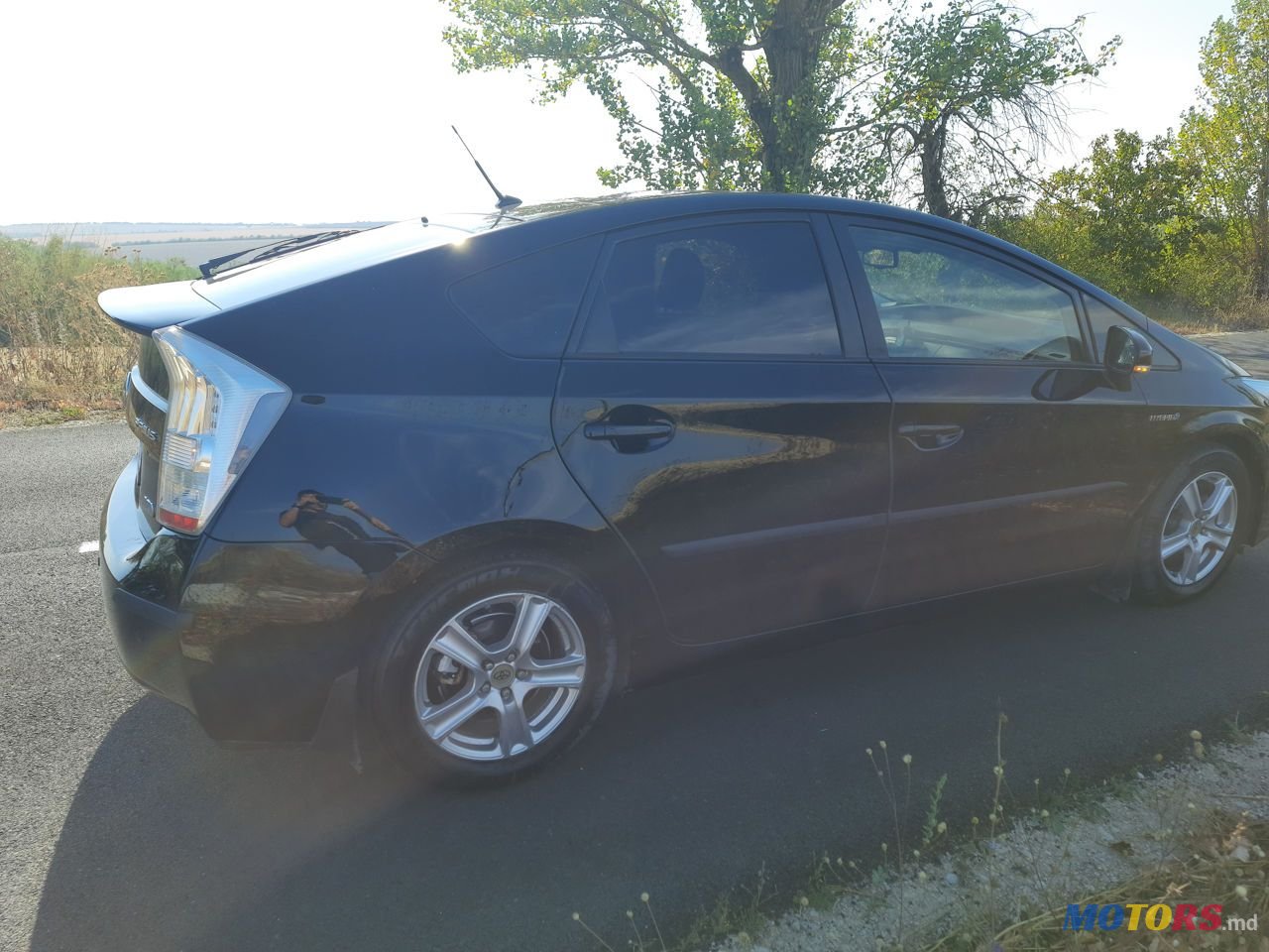 2010' Toyota Prius photo #4
