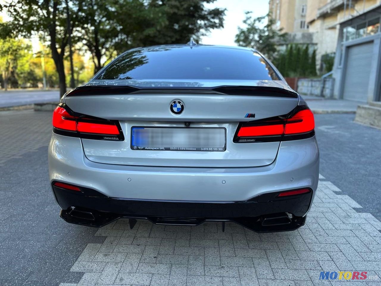 2018' BMW 5 Series photo #6