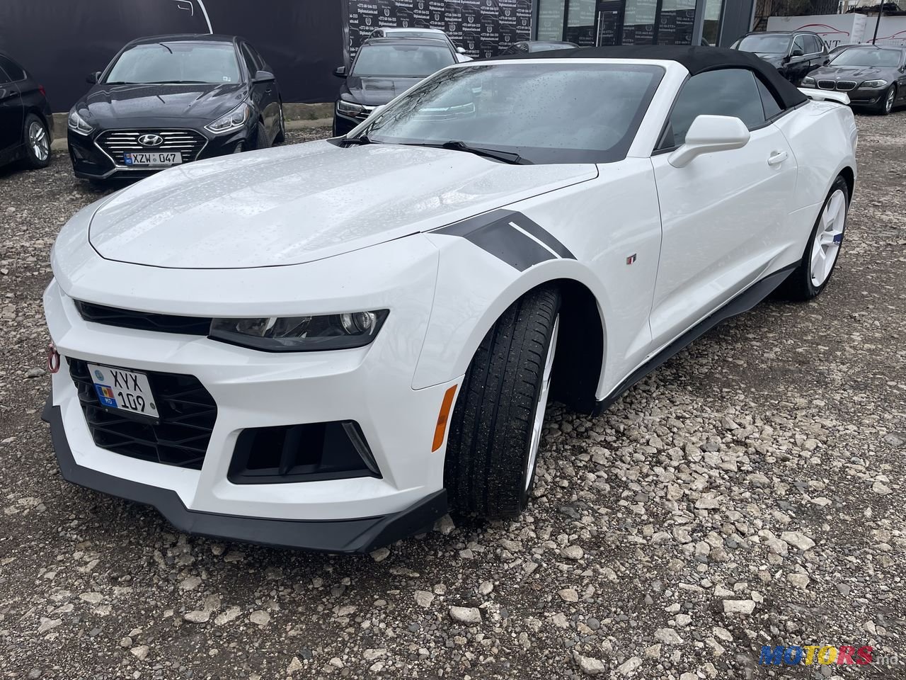 2016' Chevrolet Camaro photo #2