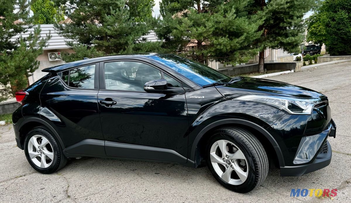 2019' Toyota C-HR photo #1