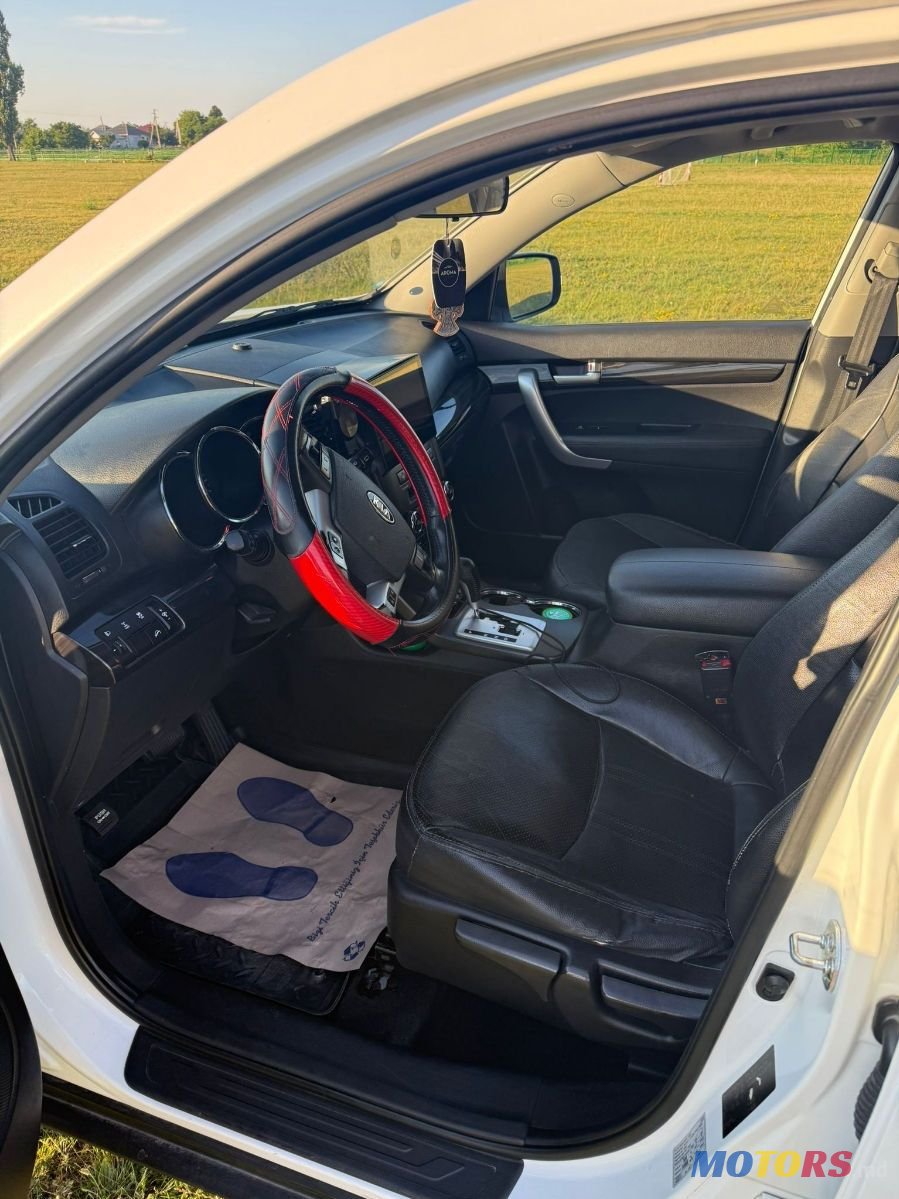 2012' Kia Sorento photo #4