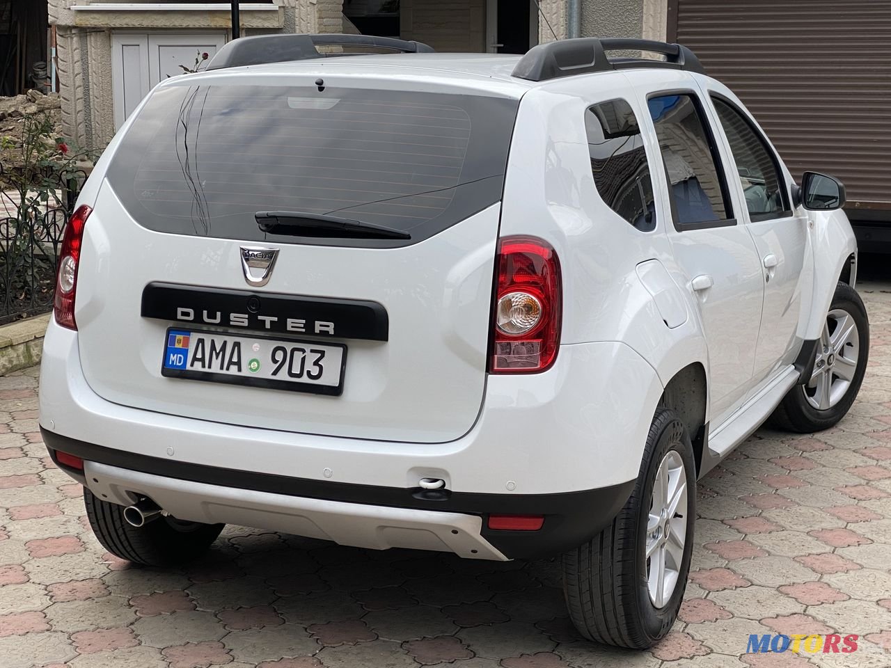 2012' Dacia Duster photo #2