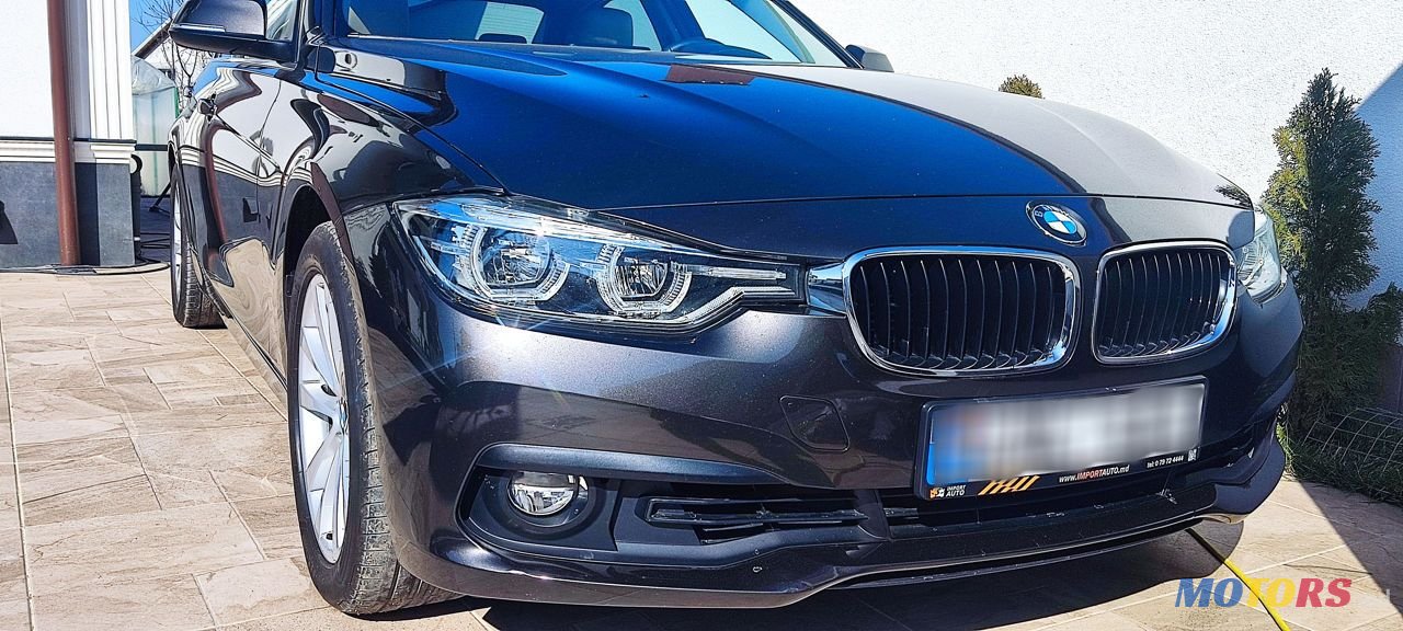 2016' BMW 3 Series photo #6