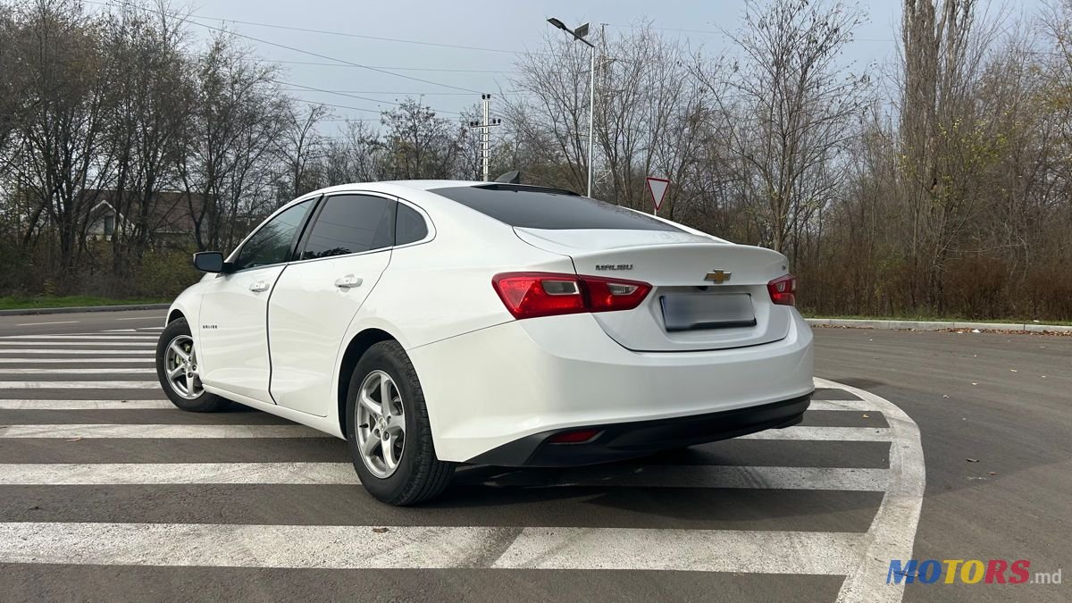 2016' Chevrolet Malibu photo #6