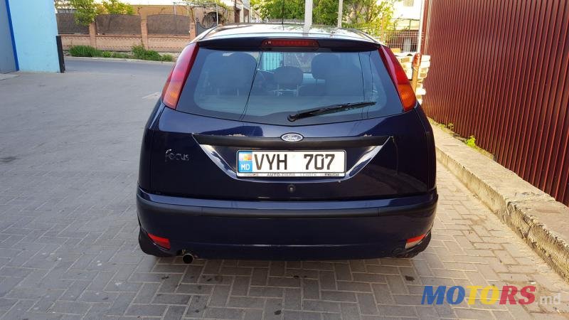 2002' Ford Focus photo #6