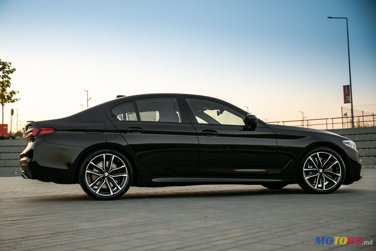 2018' BMW 5 Series photo #3