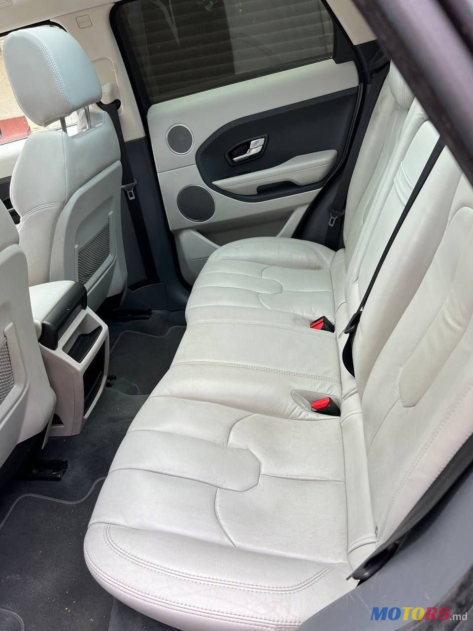 2013' Land Rover Range Rover Evoque photo #6