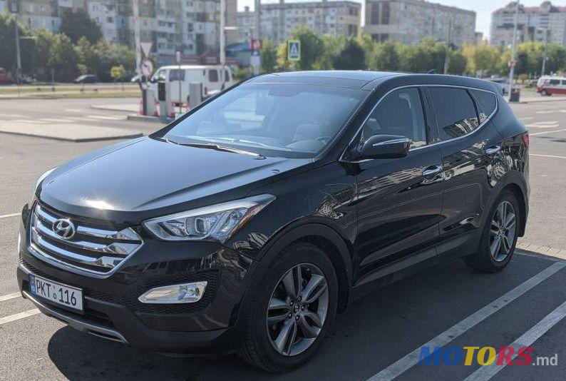 2013' Hyundai Santa Fe photo #1