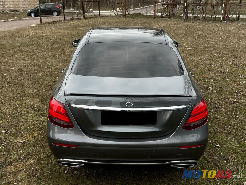 2016' Mercedes-Benz E Класс photo #6