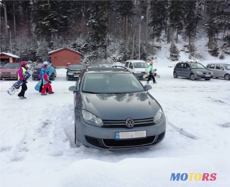 2012' Volkswagen Golf photo #2