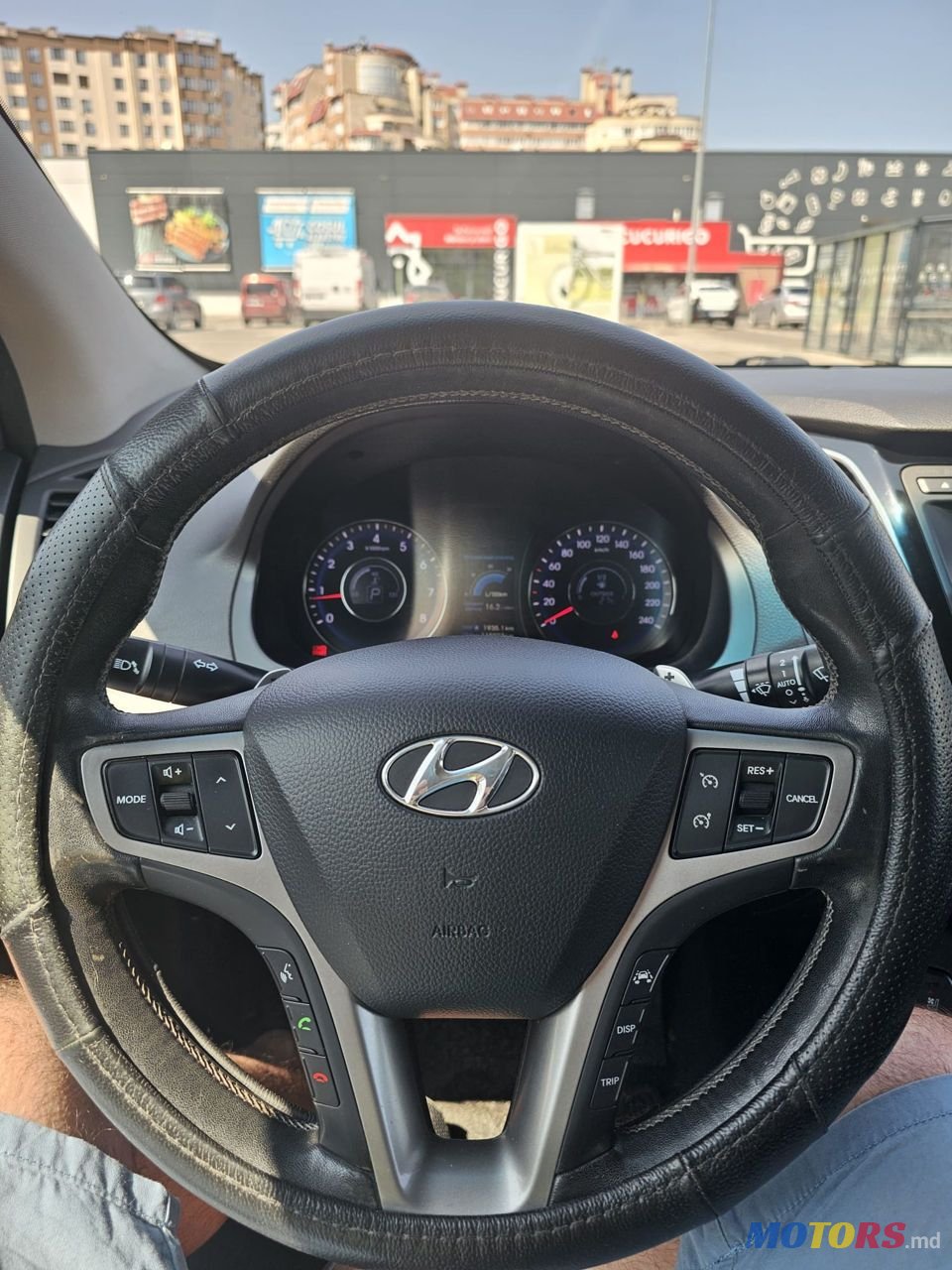 2011' Hyundai i40 photo #1