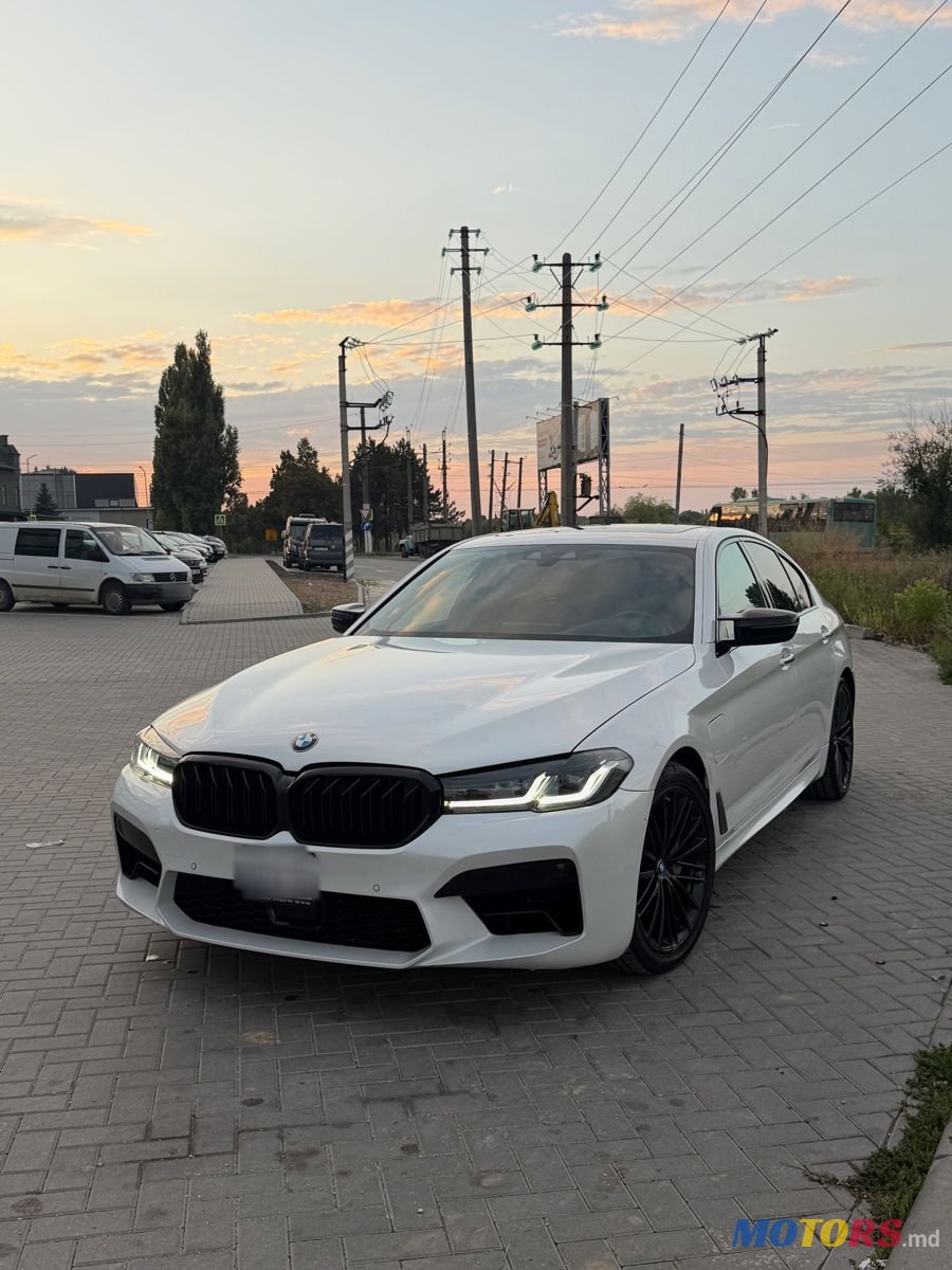 2018' BMW 5 Series photo #1