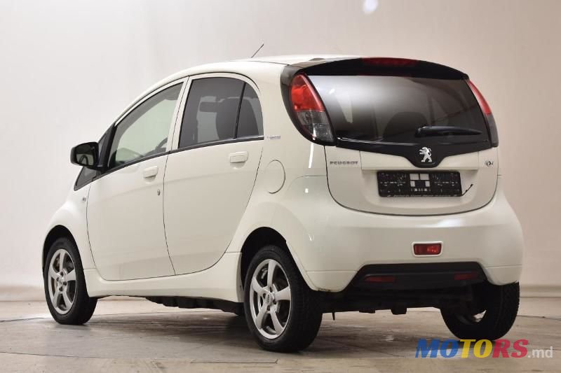 2016' Citroen C-Zero photo #2