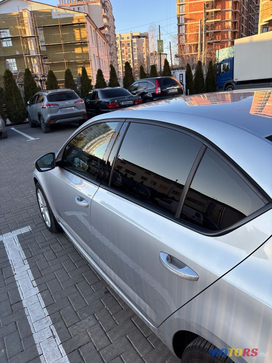 2013' Skoda Octavia photo #3