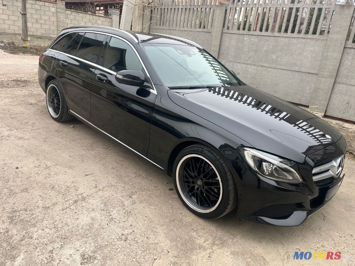 2016' Mercedes-Benz C-Class photo #2