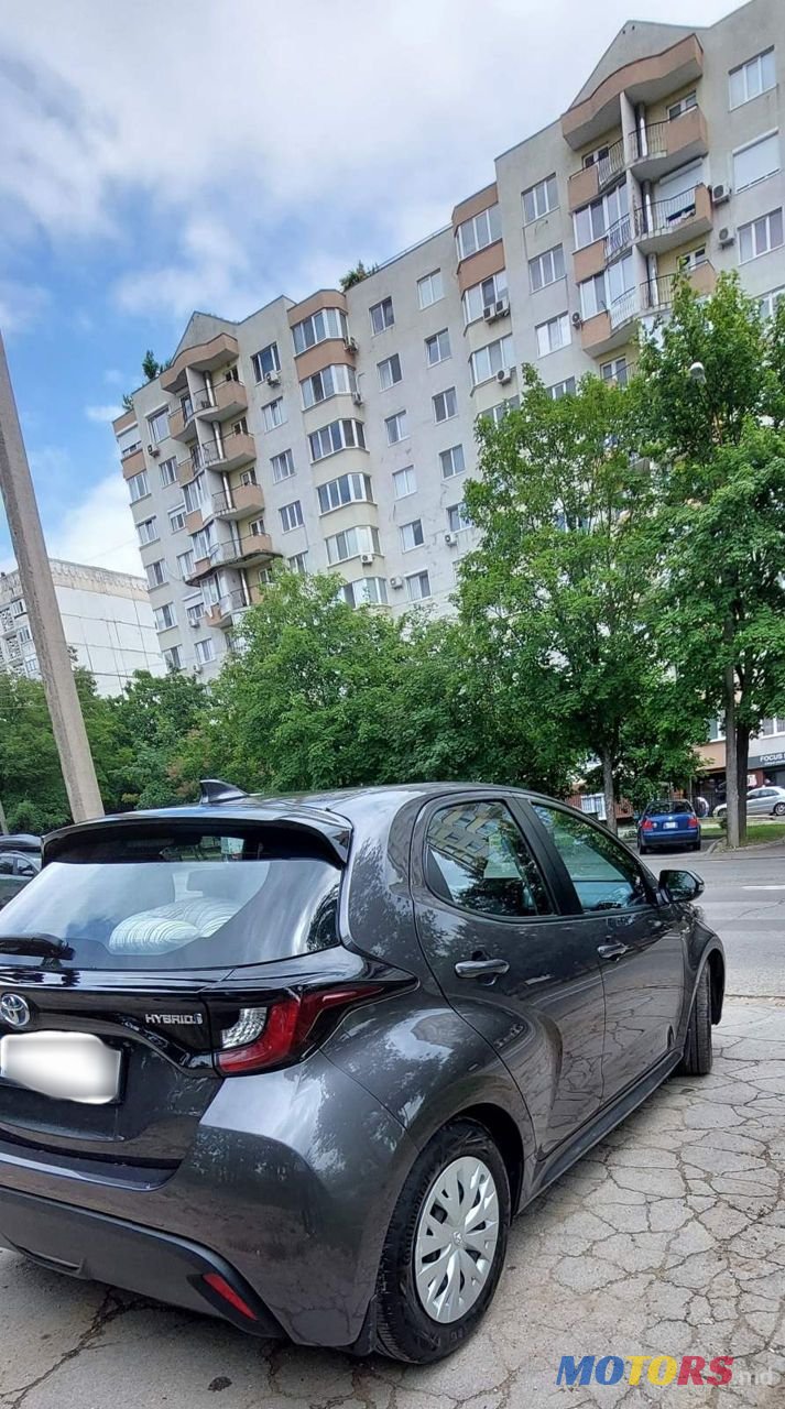 2021' Toyota Yaris photo #6