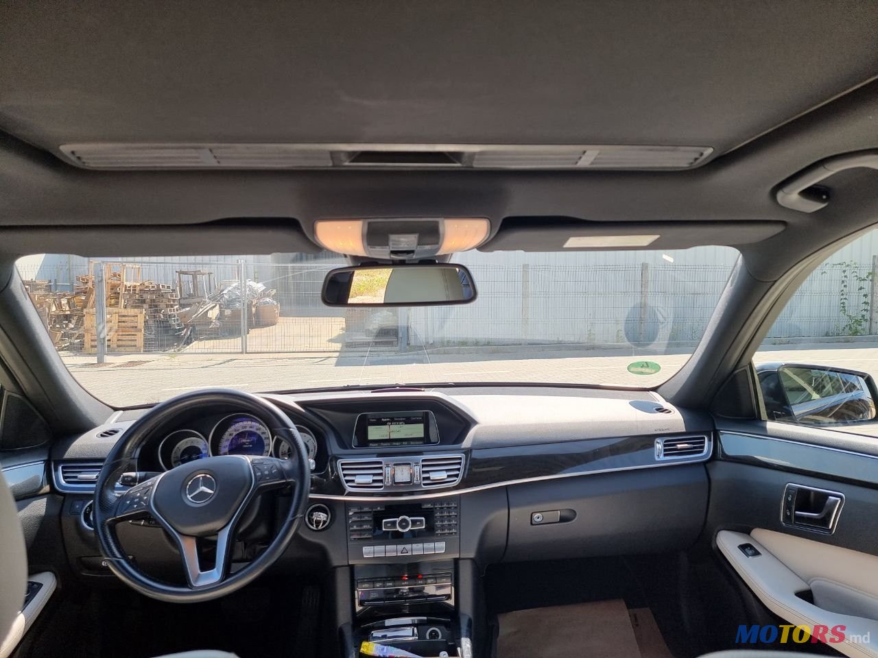 2014' Mercedes-Benz E Класс photo #5