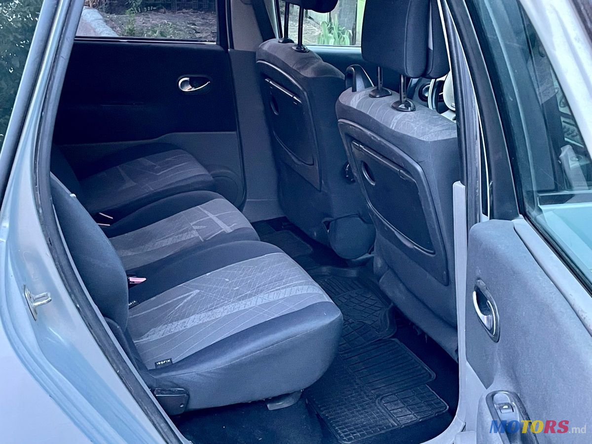 2005' Renault Scenic photo #5