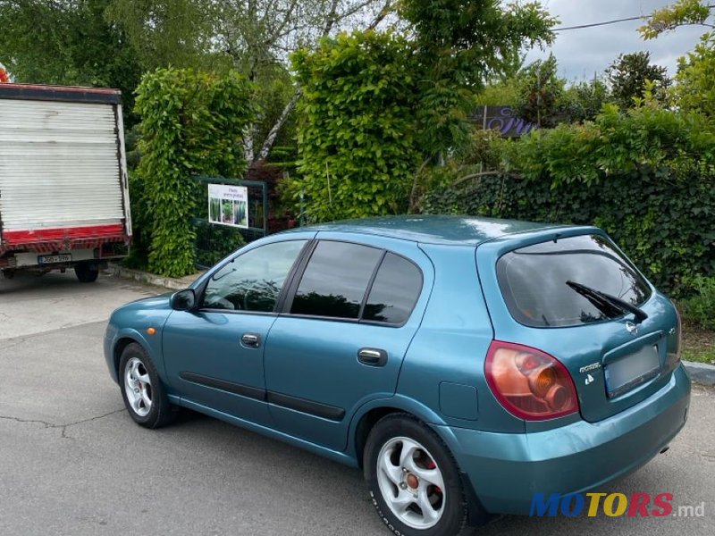 2004' Nissan Almera photo #5