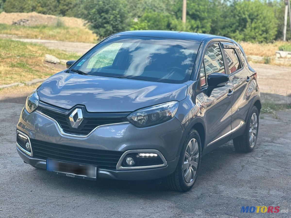 2014' Renault Captur photo #2