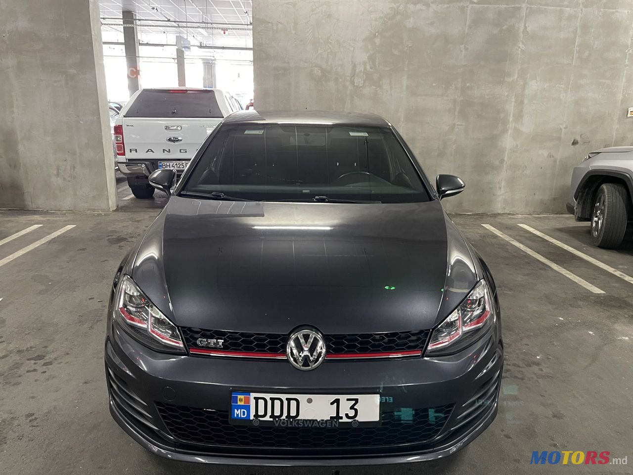 2017' Volkswagen Golf photo #2