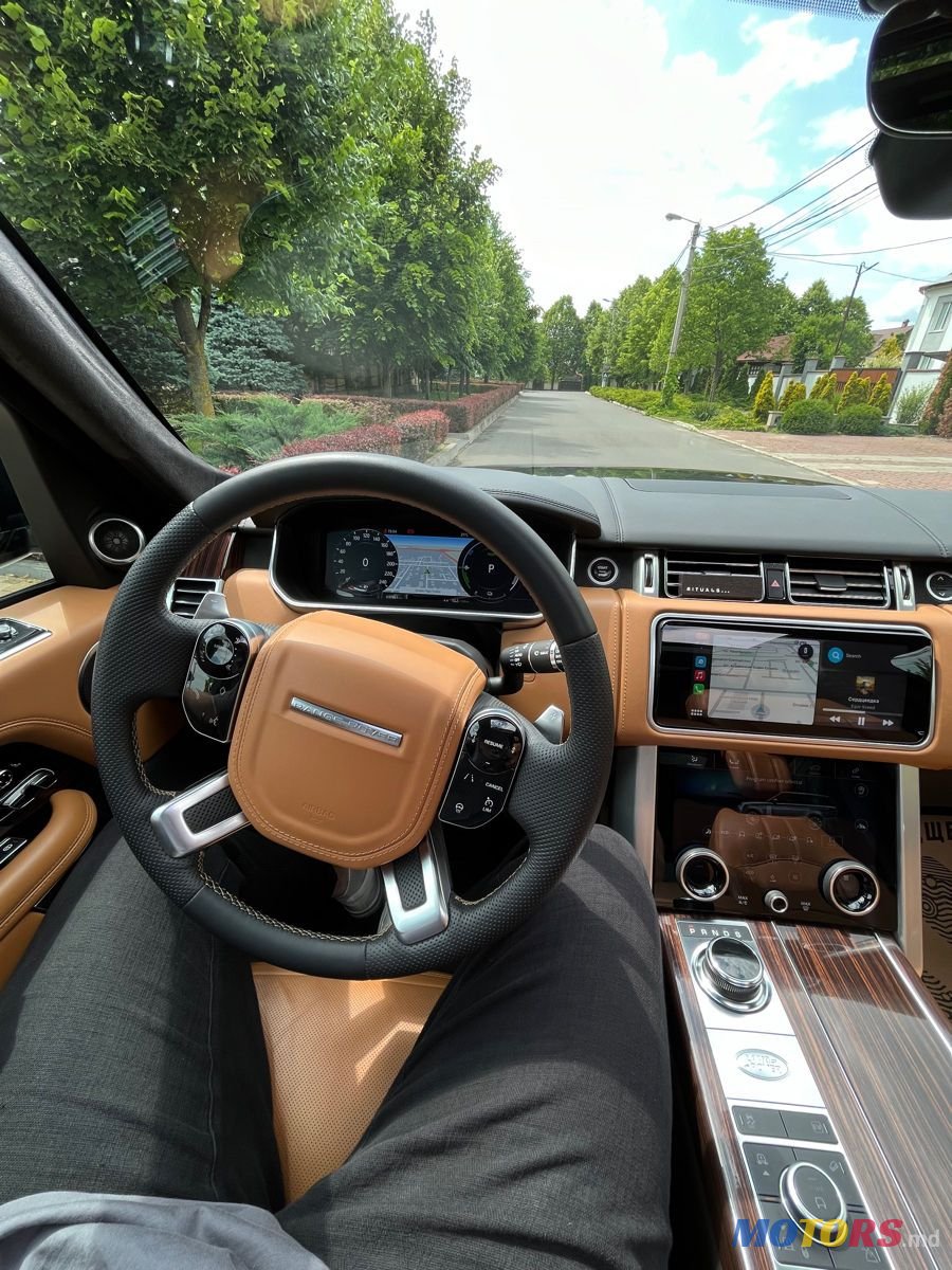2019' Land Rover Range Rover photo #5