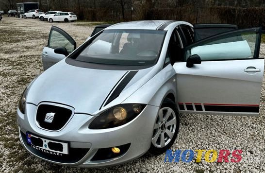 2007' SEAT Leon photo #1