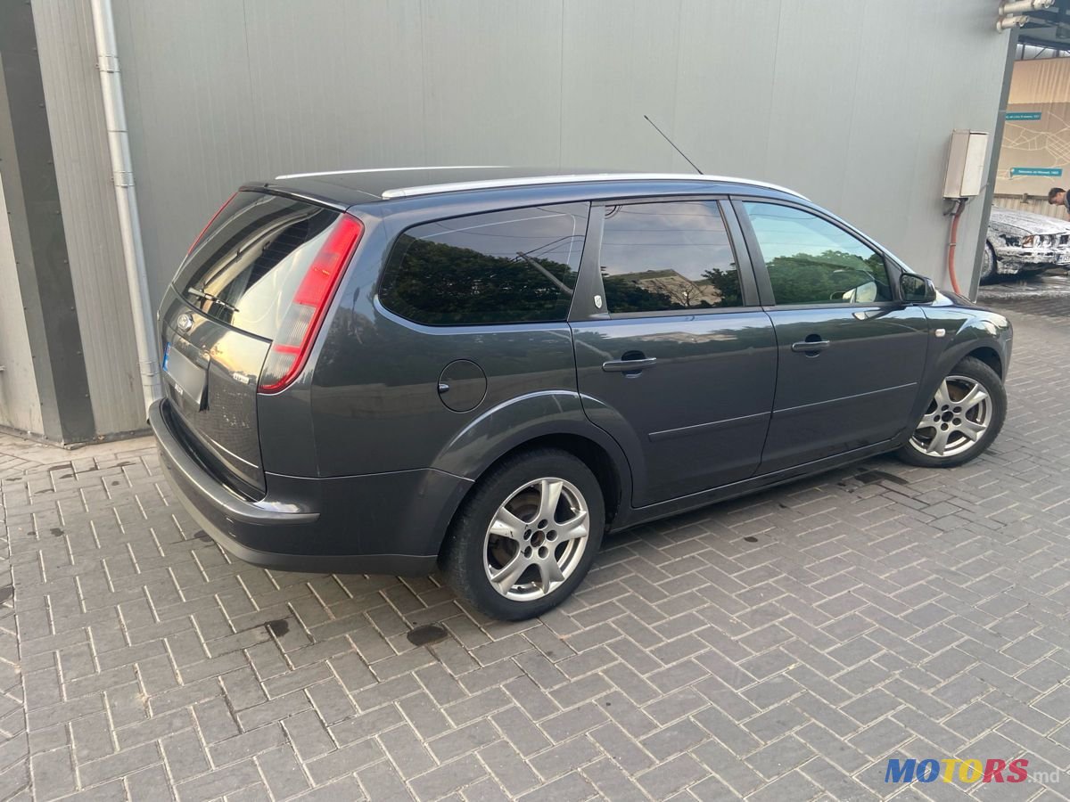 2006' Ford Focus photo #3