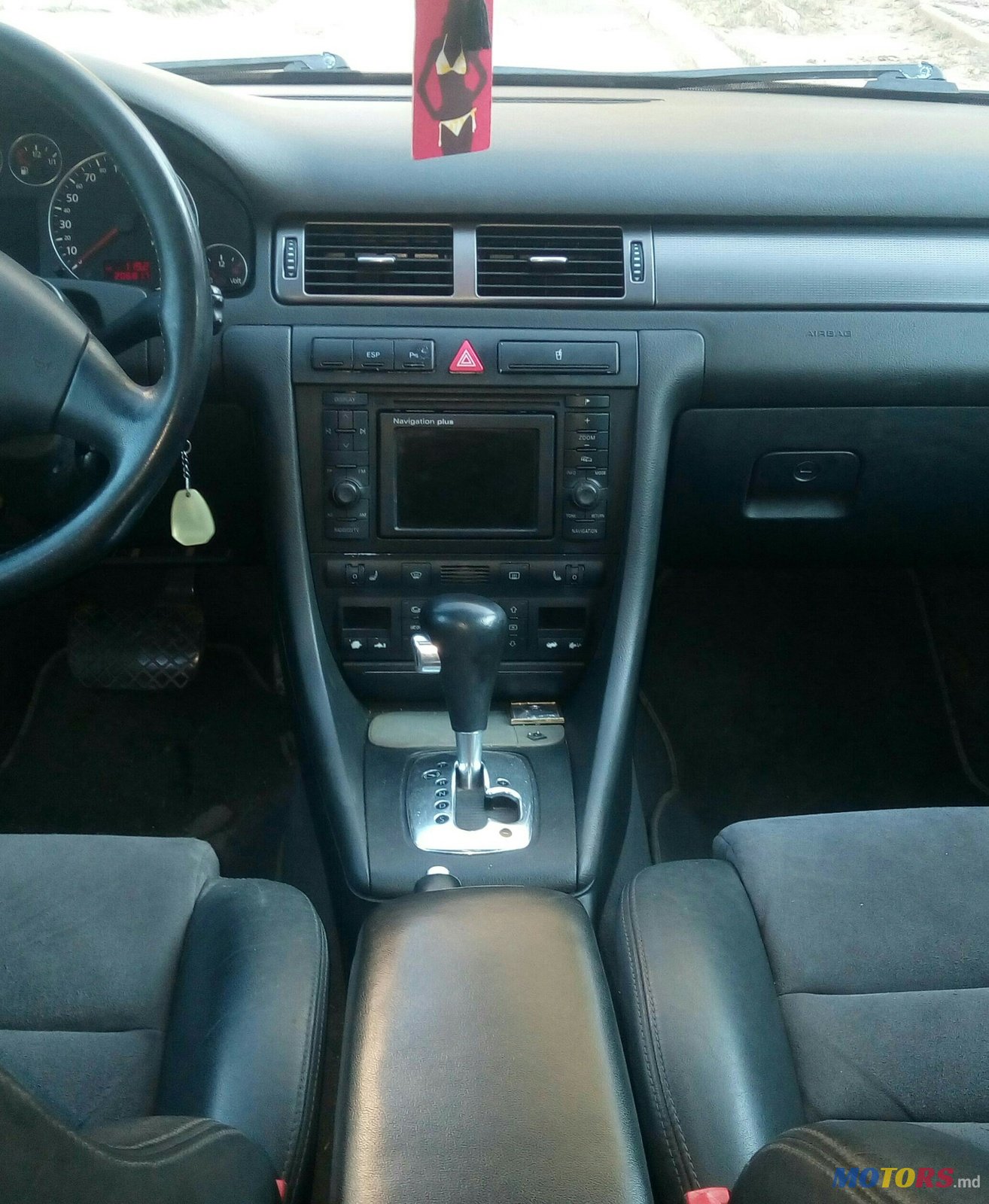 2002' Audi A6 photo #2