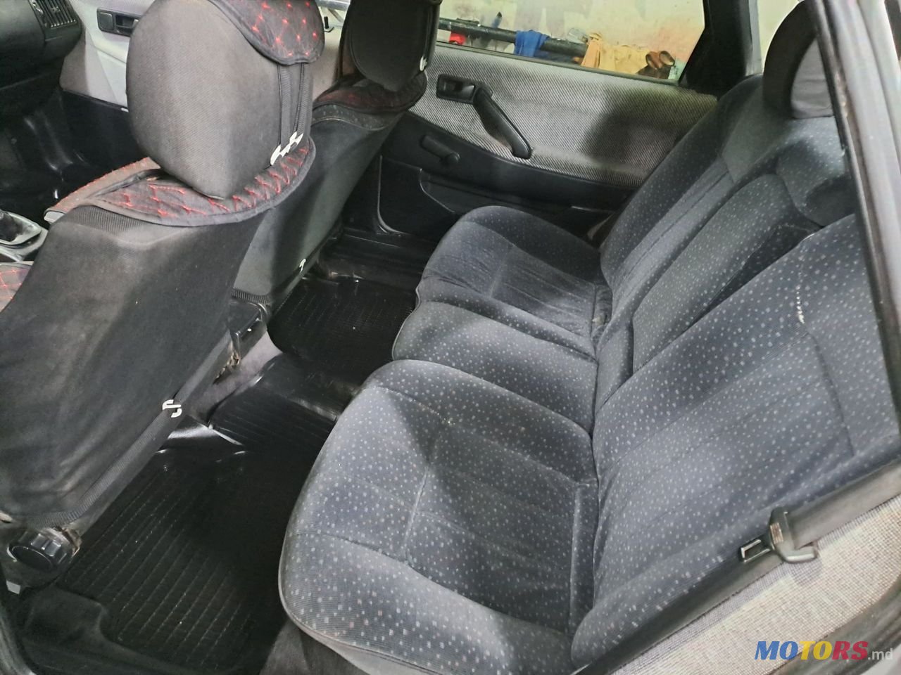 1990' Volkswagen Passat photo #6