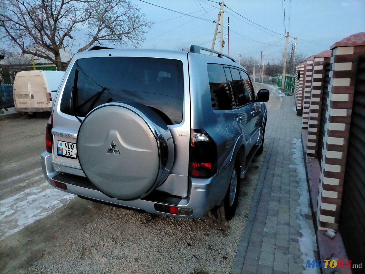 2003' Mitsubishi Pajero photo #6