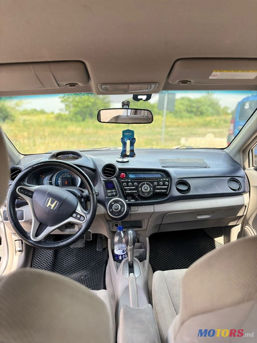 2009' Honda Insight photo #4