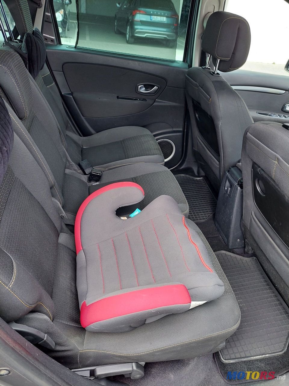 2009' Renault Grand Scenic photo #6