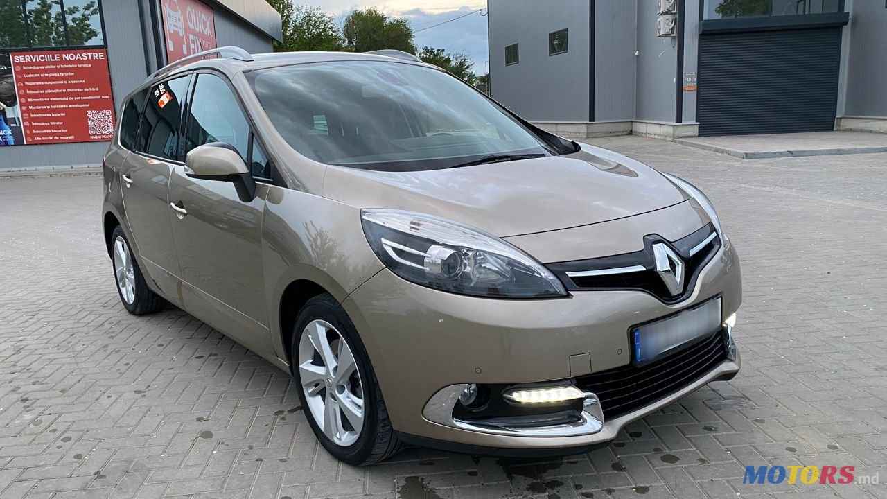 2014' Renault Grand Scenic photo #1