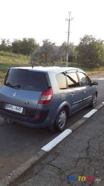 2006' Renault Grand Scenic photo #4