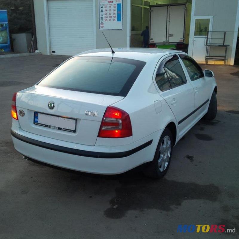 2006' Skoda Octavia photo #2