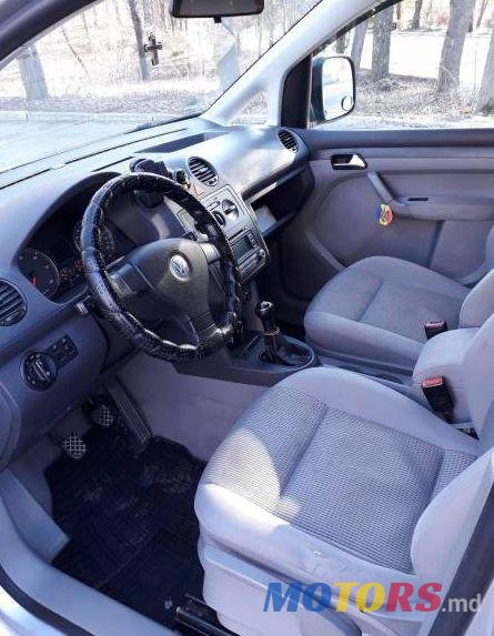 2006' Volkswagen Caddy photo #2