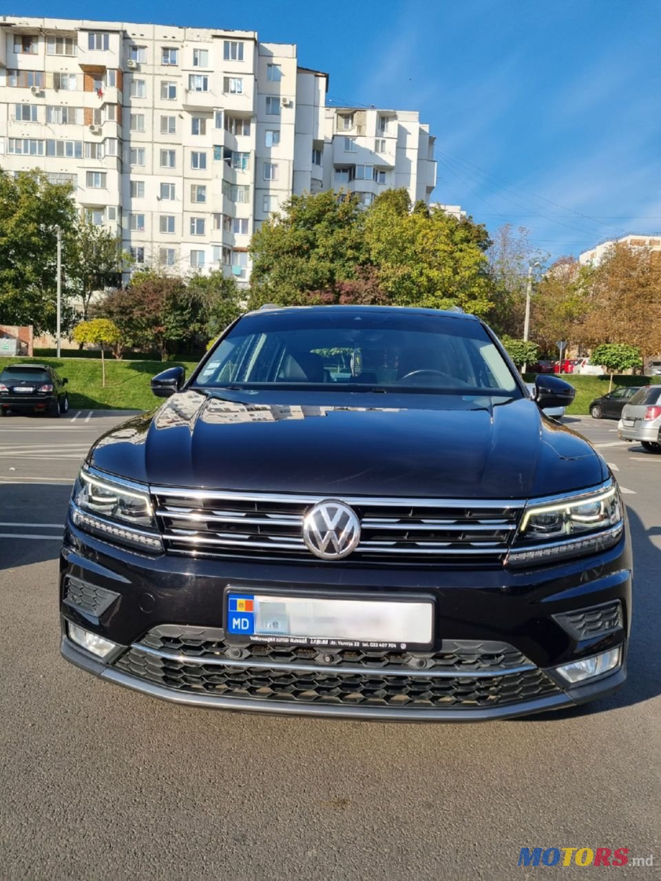 2016' Volkswagen Tiguan photo #1