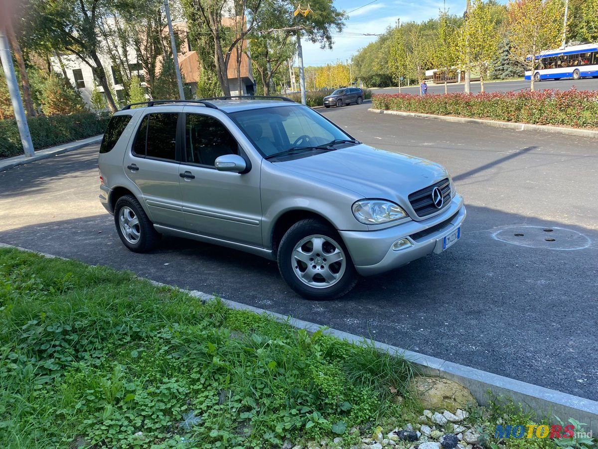 2003' Mercedes-Benz M Класс photo #2