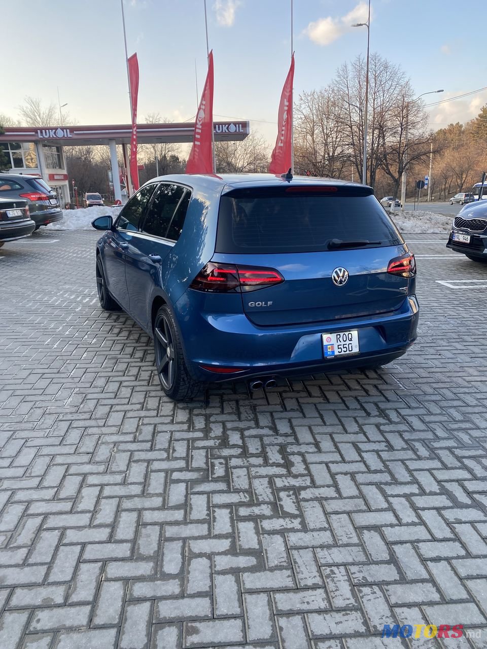 2015' Volkswagen Golf photo #5