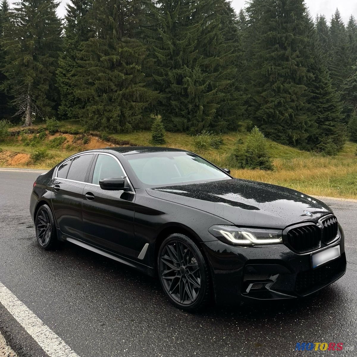 2020' BMW 5 Series photo #2